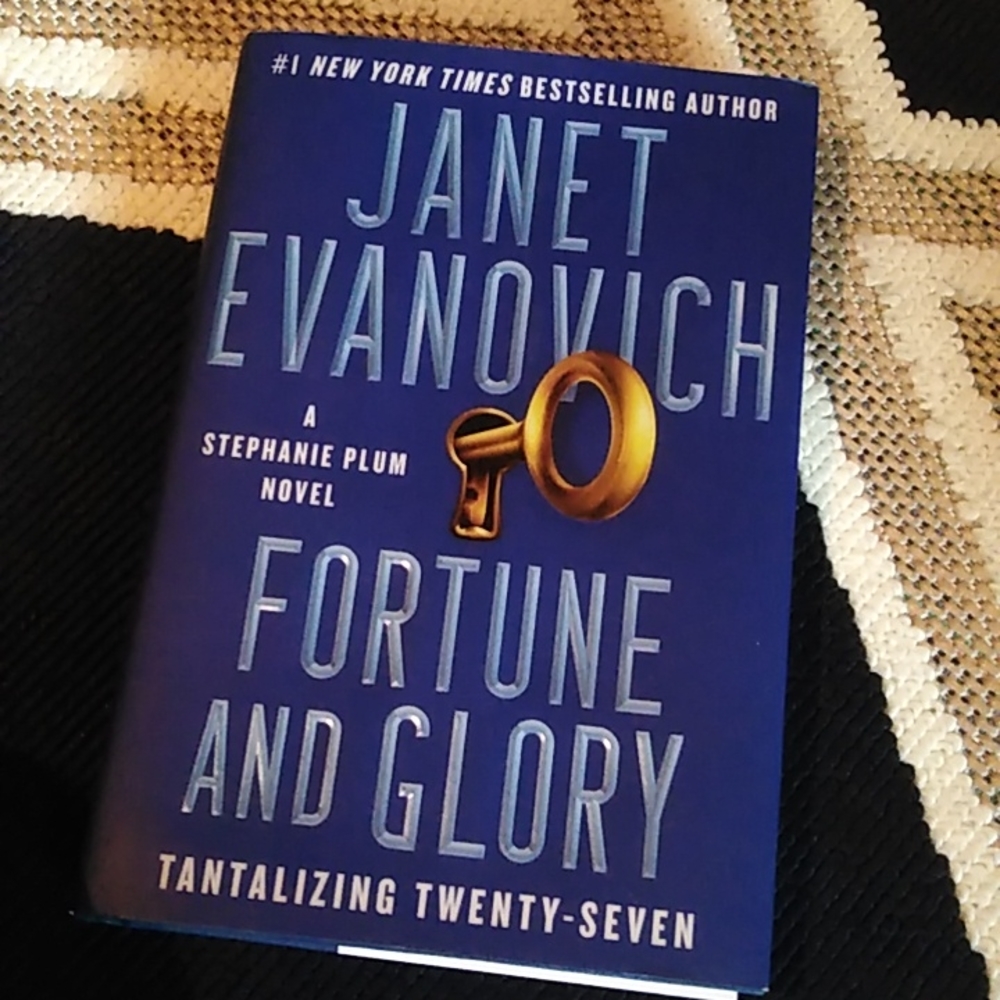 FORTUNE AND GLORY TANTALIZING 27 HARDBACK